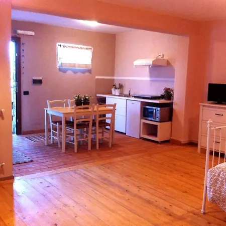 Gli Olivi Pensjonat Vezzano Ligure